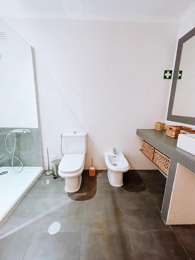 Apartmán Oursea - Sea View With Pool - Fully Renewed 2022 Albufeira Exteriér fotografie